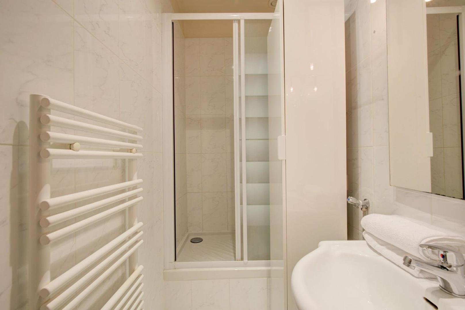 Le Petit Pantheon: Cosy 2-Room Apart Center פריז מראה חיצוני תמונה